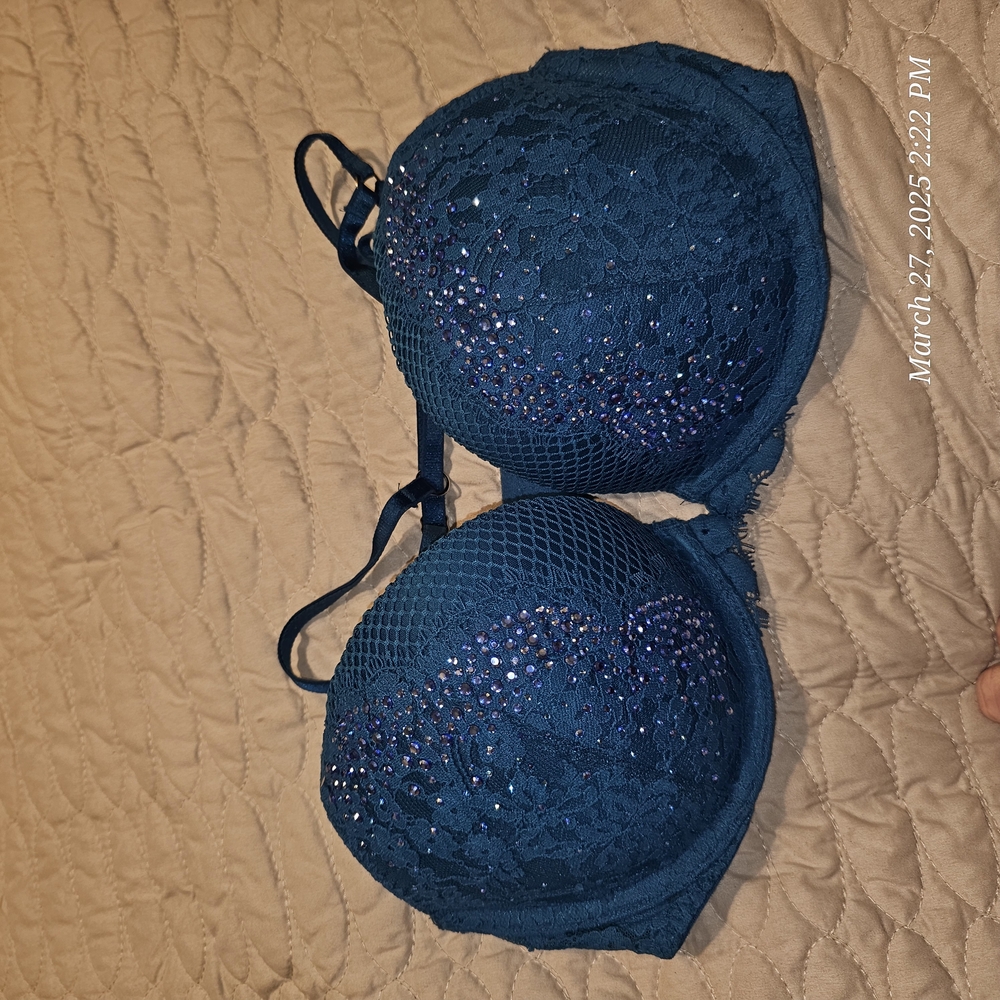 Victorias Secret Very Sexy